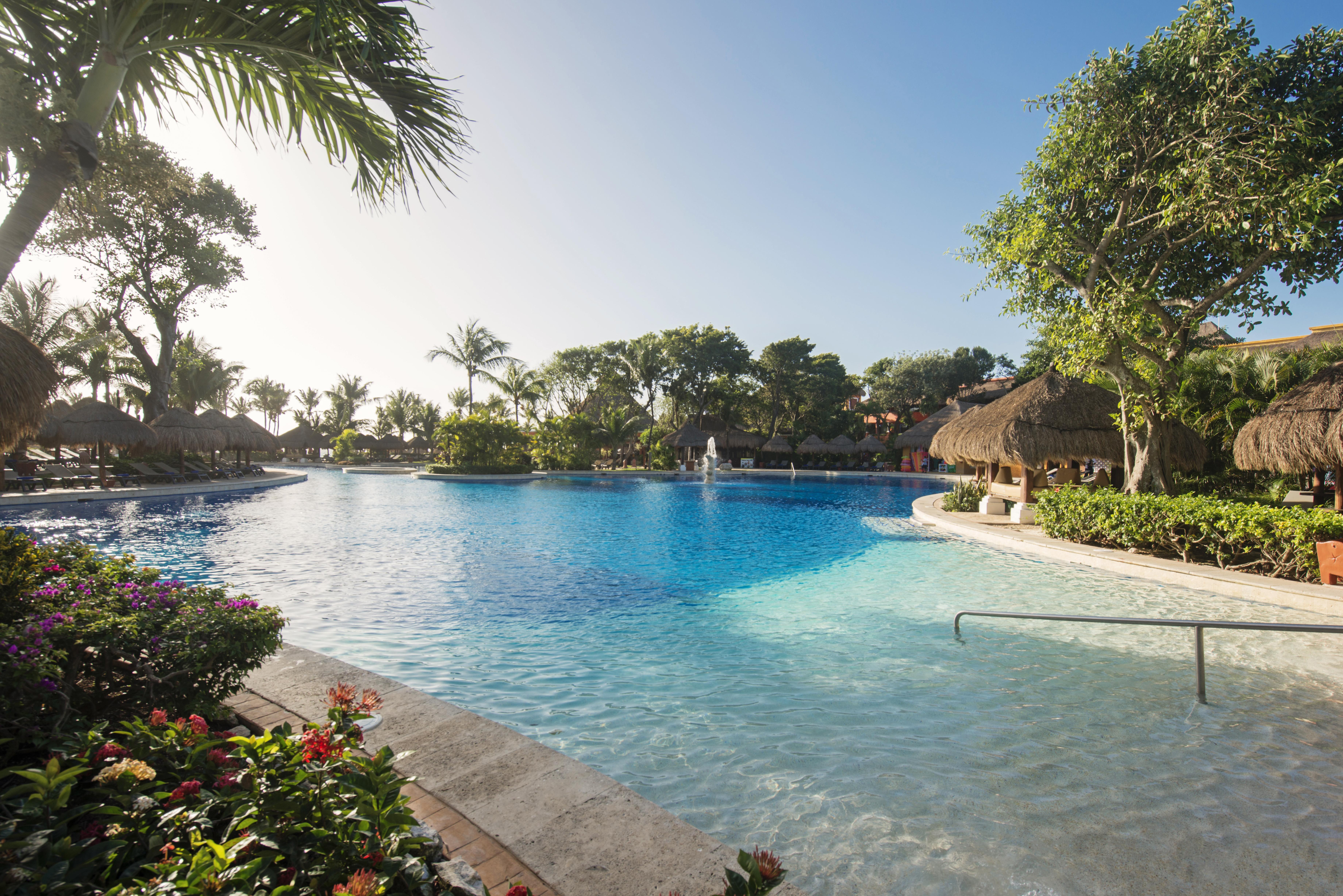 Iberostar Waves Tucan Hotel Playa del Carmen Exterior photo