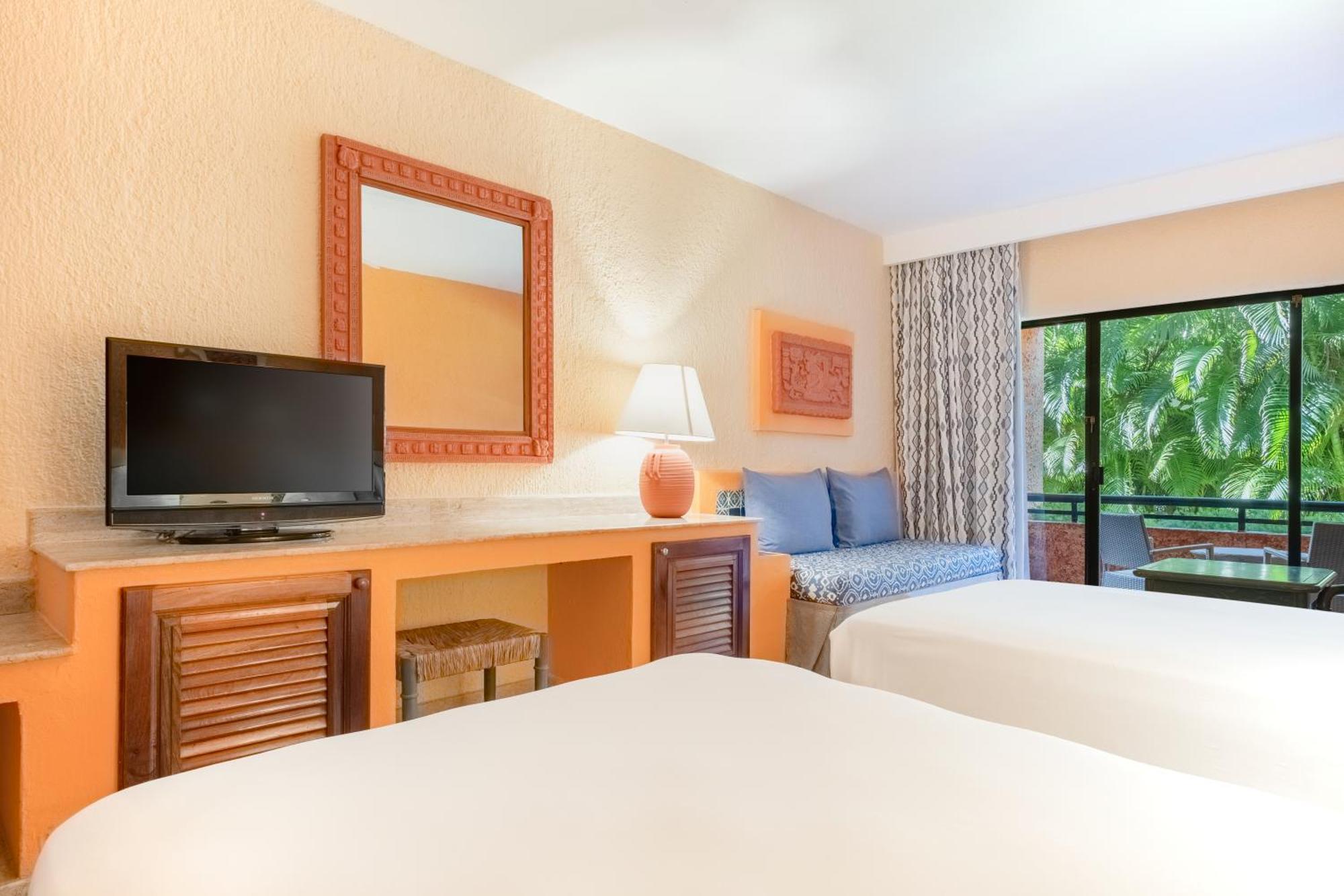 Iberostar Waves Tucan Hotel Playa del Carmen Room photo